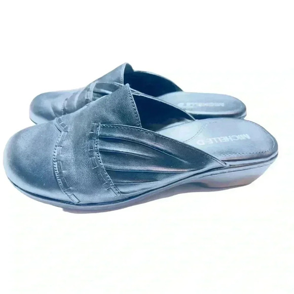 Michelle D. Women’s Slip-On Black Clogs•Size 6•New With Box•Genuine Leather• - Picture 11 of 11